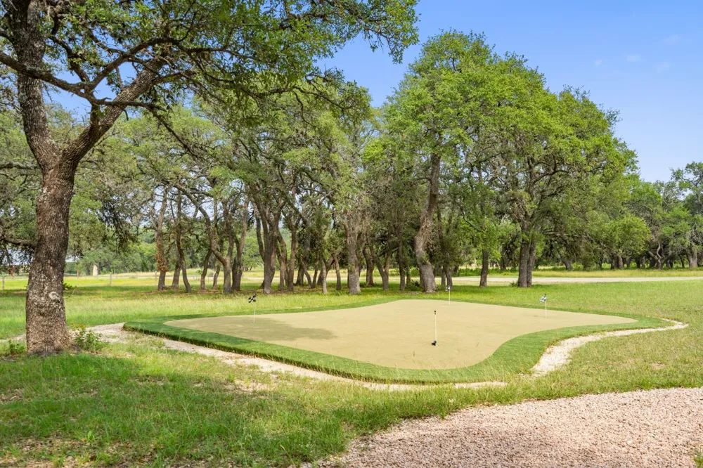353 Agarita Way Johnson City, TX 78636