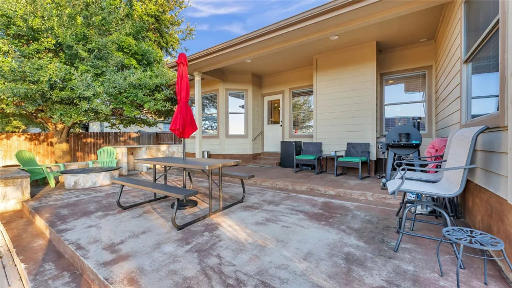 108 Natalies Point Burnet, TX 78611