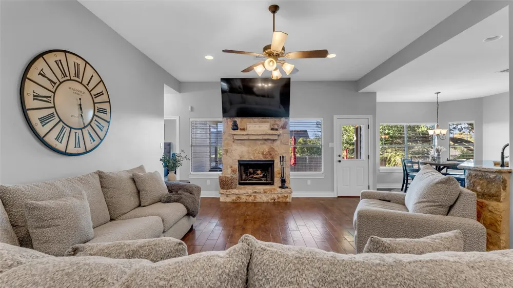108 Natalies Point Burnet, TX 78611