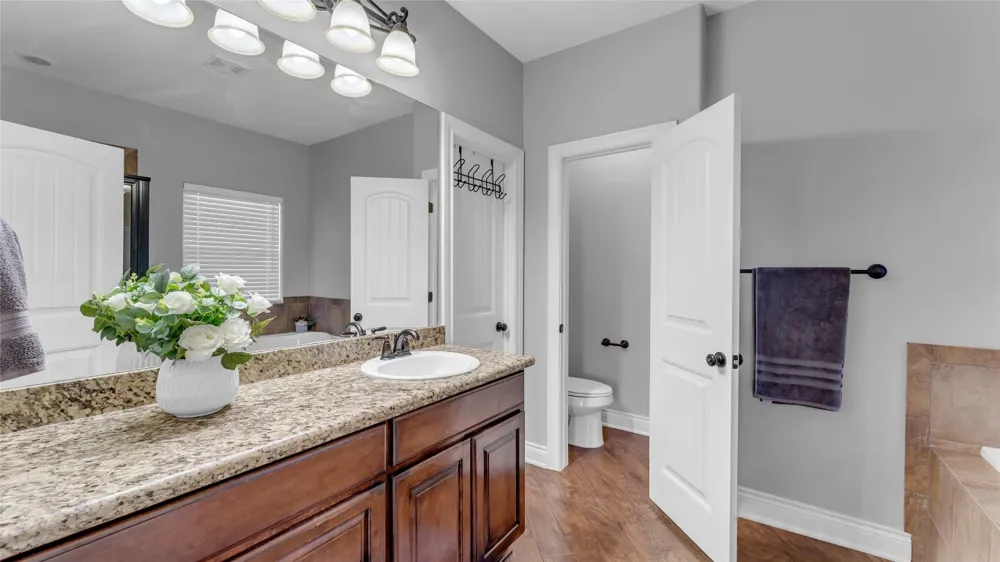 108 Natalies Point Burnet, TX 78611
