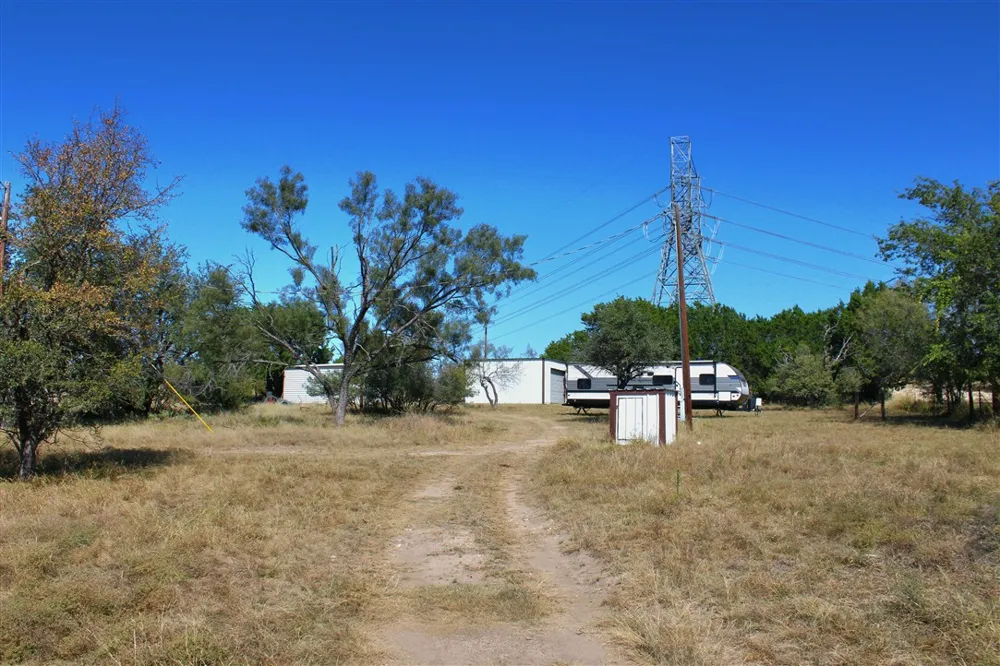 543 County Road 4620 Kempner, TX 76539