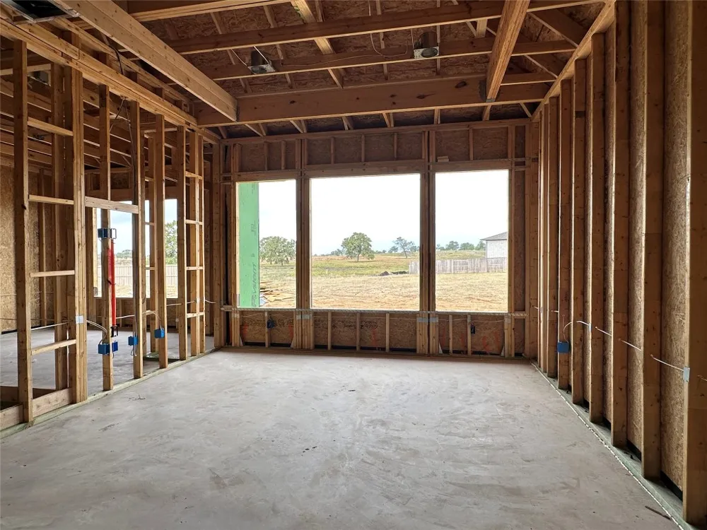144 Agua Dulce Bastrop, TX 78602