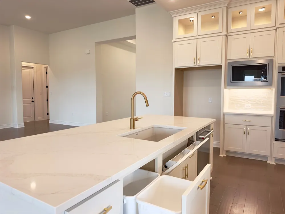 144 Agua Dulce Bastrop, TX 78602