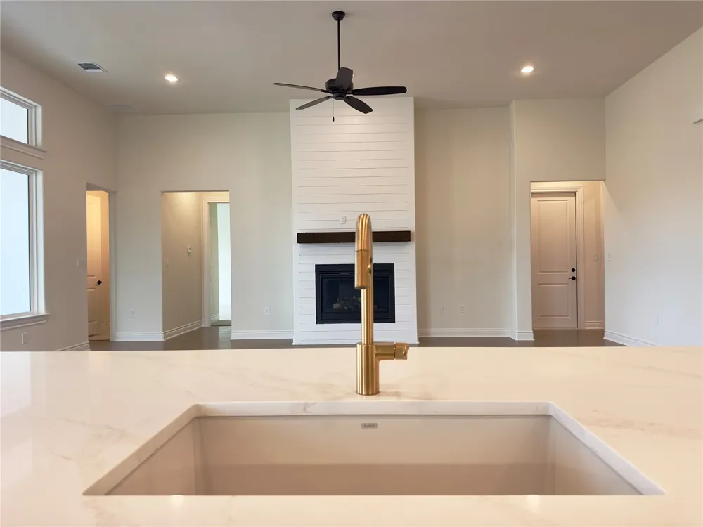 144 Agua Dulce Bastrop, TX 78602