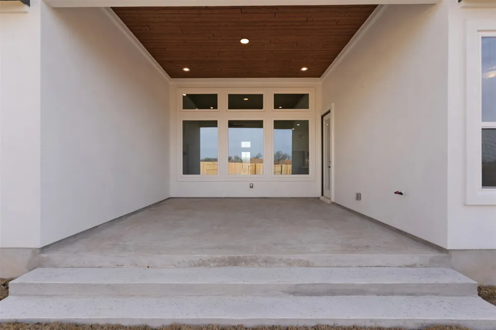 144 Agua Dulce Bastrop, TX 78602