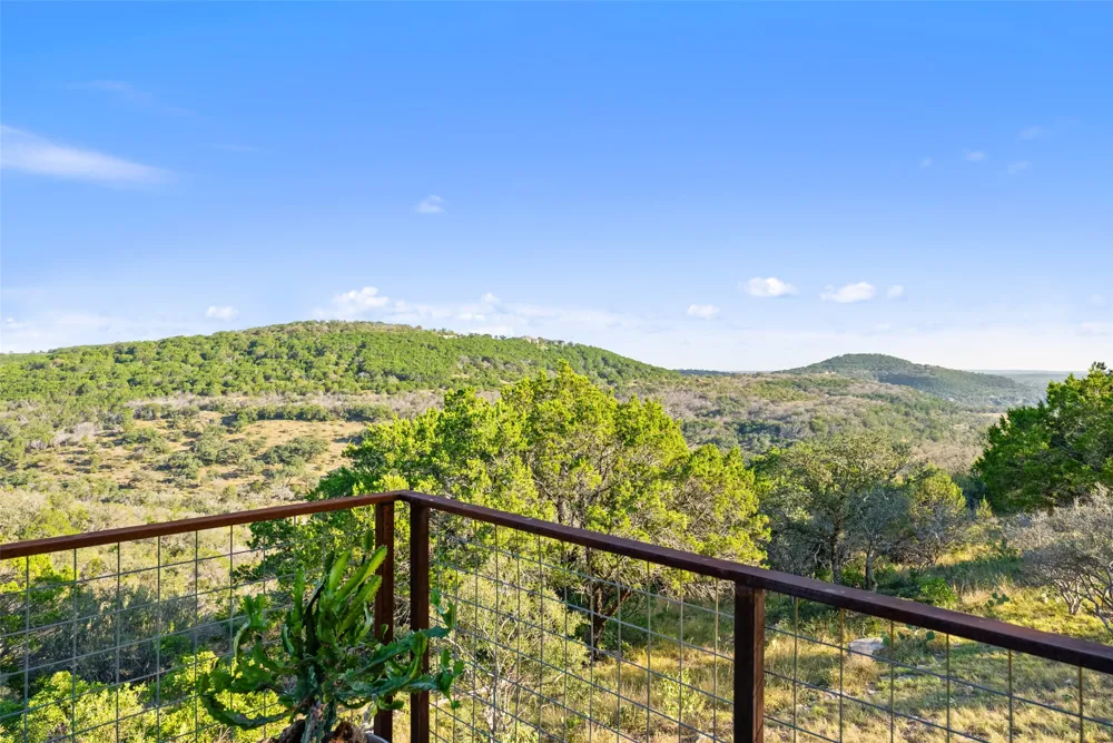 2037 Wolf Creek Ranch Road Burnet, TX 78611