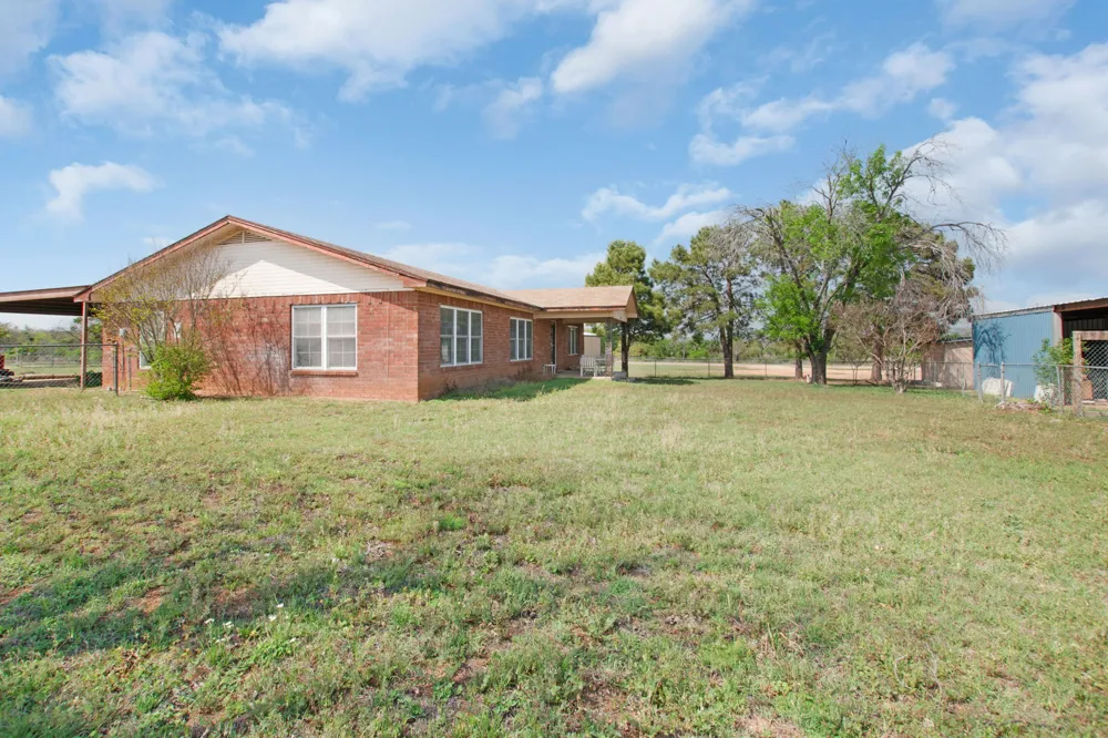 112 Frazier Street Tow, TX 78672