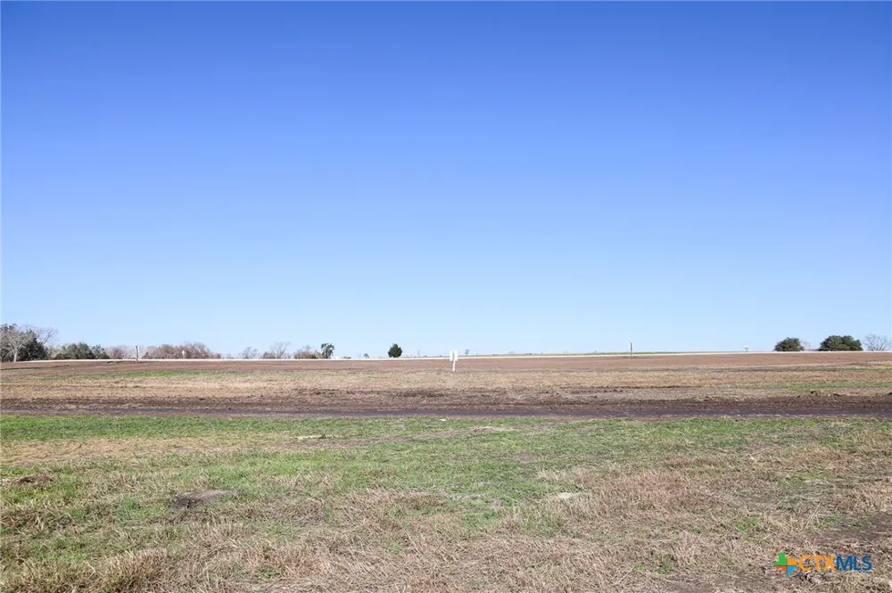 511 CR 362 #Lot 7 Shiner, TX 77984