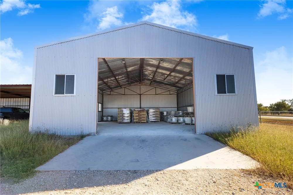 1155 Fm 2438 Seguin, TX 78155