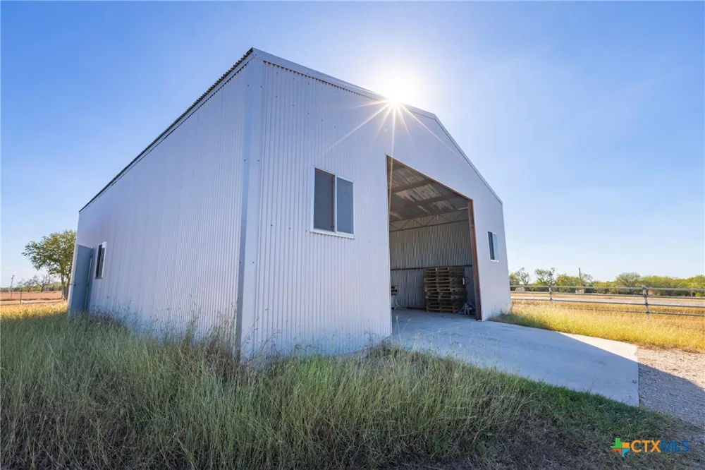 1155 Fm 2438 Seguin, TX 78155