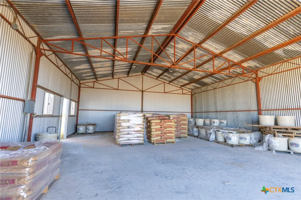 1155 Fm 2438 Seguin, TX 78155