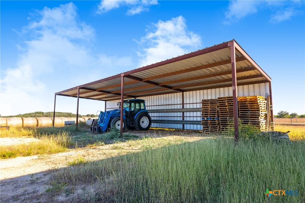1155 Fm 2438 Seguin, TX 78155