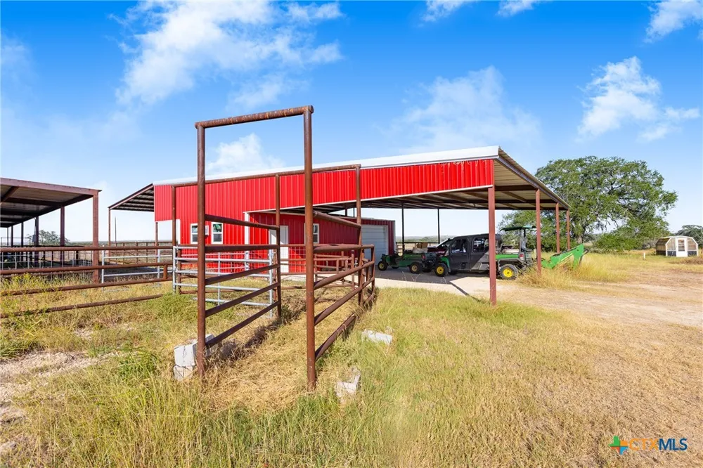 1155 Fm 2438 Seguin, TX 78155
