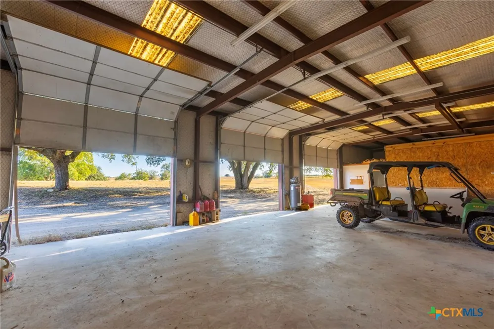 1155 Fm 2438 Seguin, TX 78155