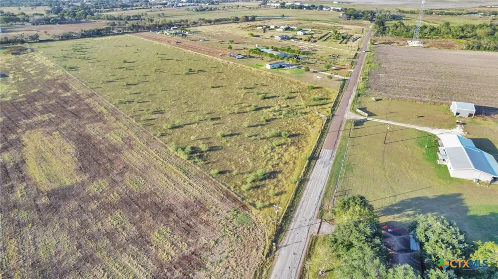County Road 302 Edna, TX 77957