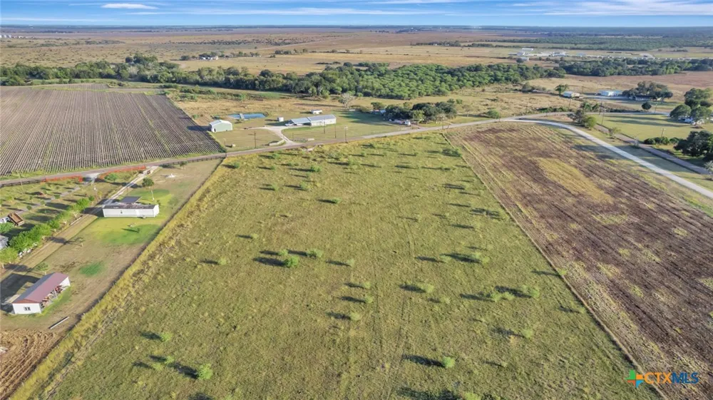 County Road 302 Edna, TX 77957