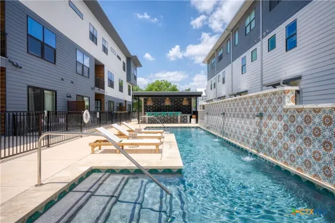 1208 Academy Avenue #3201