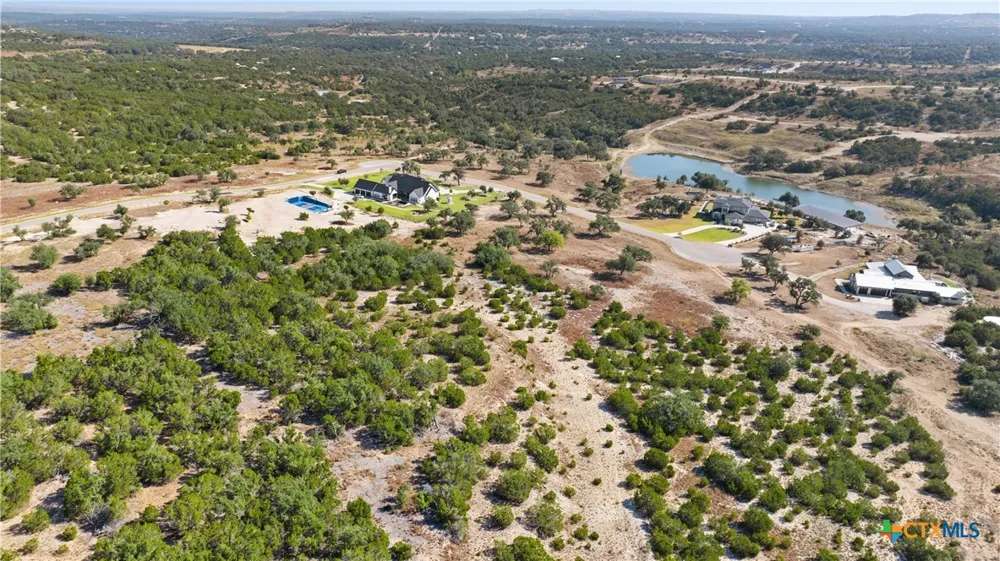 2058 Legacy Hills Drive Johnson City, TX 78636