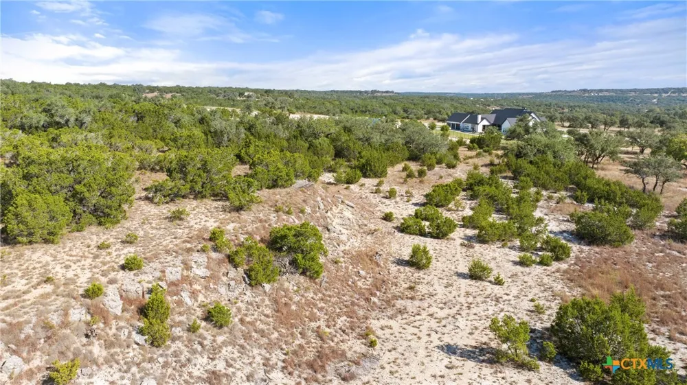 2058 Legacy Hills Drive Johnson City, TX 78636