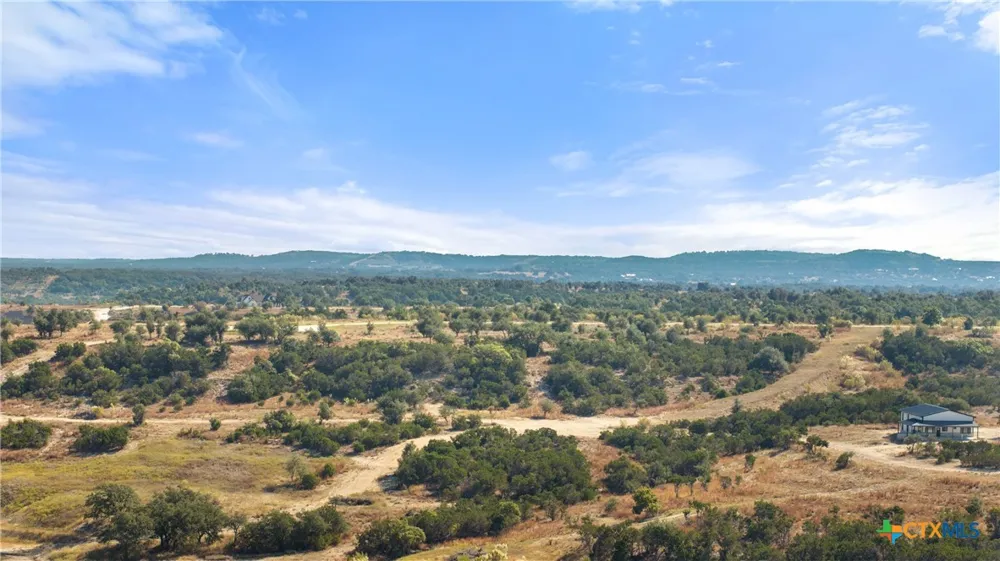 2058 Legacy Hills Drive Johnson City, TX 78636