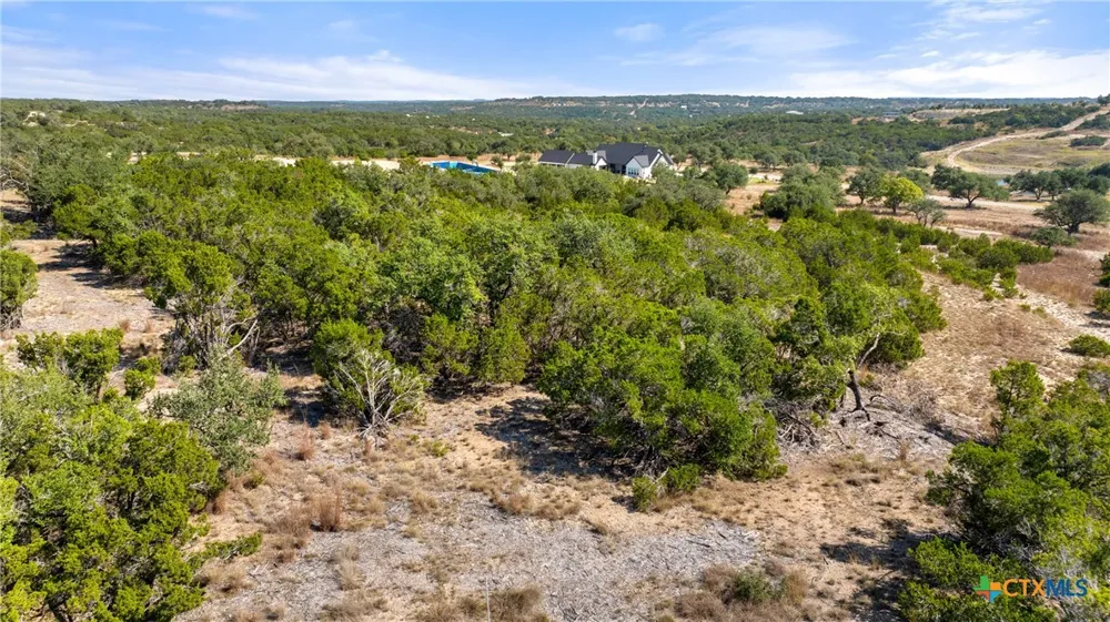 2058 Legacy Hills Drive Johnson City, TX 78636
