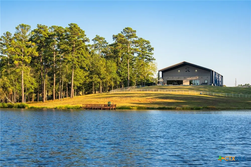 10326 CR 3112 N Kilgore, TX 75662