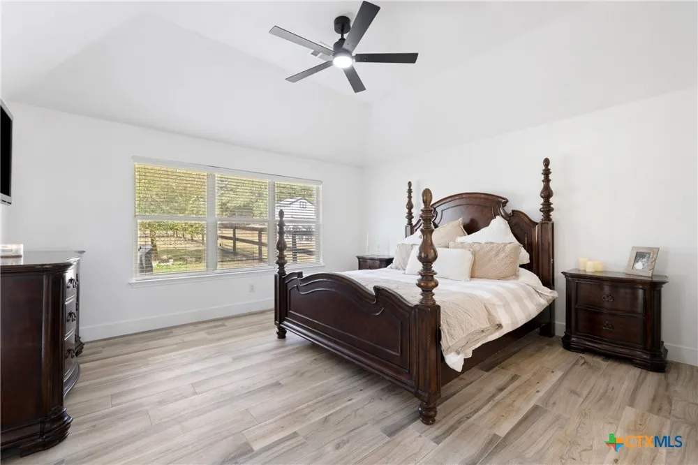 213 Beauchamp Road Dripping Springs, TX 78620