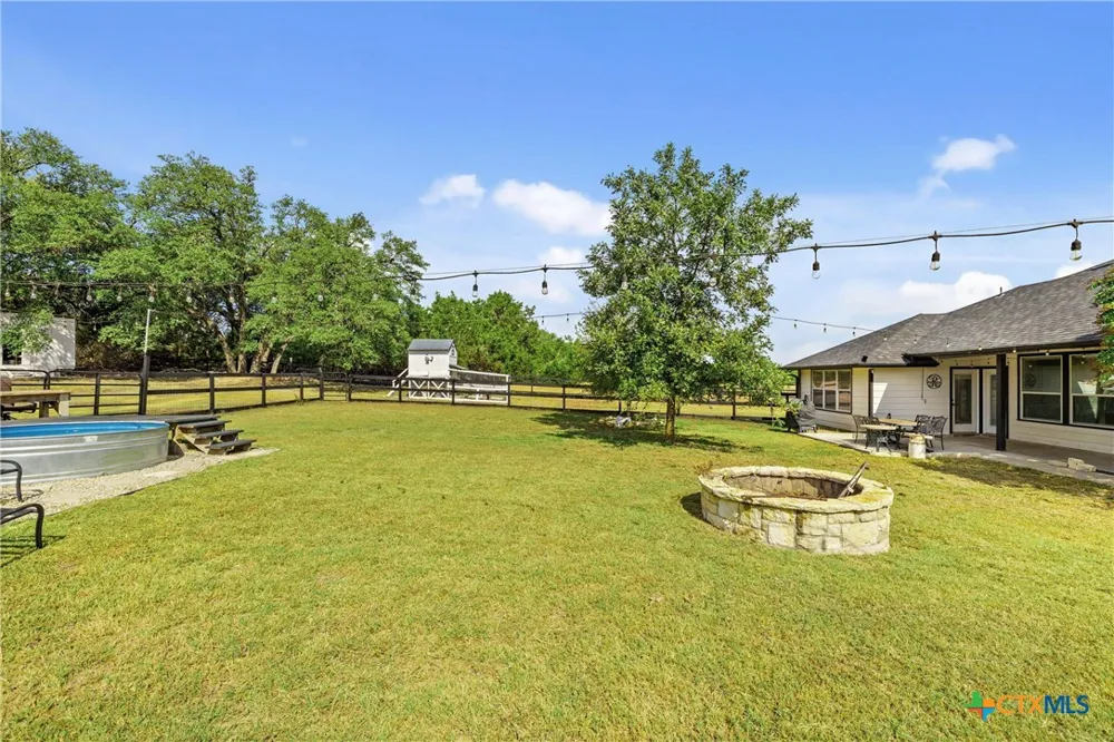 213 Beauchamp Road Dripping Springs, TX 78620
