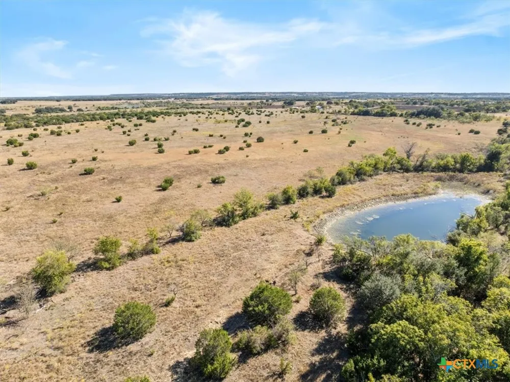 82 Farm Market 221 Hamilton, TX 76531