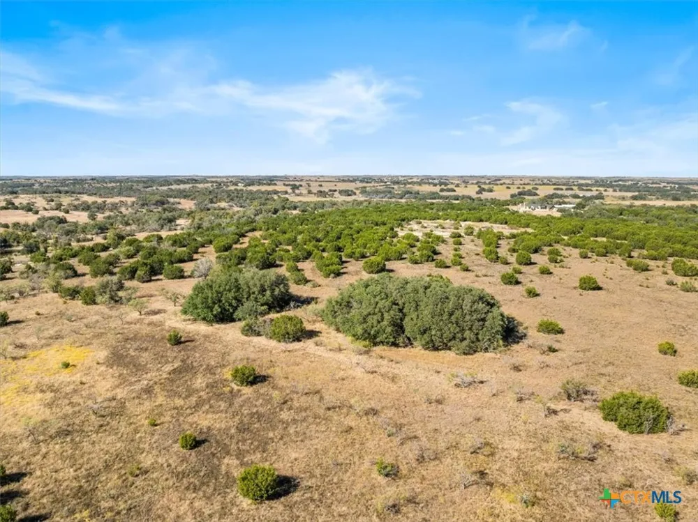 82 Farm Market 221 Hamilton, TX 76531