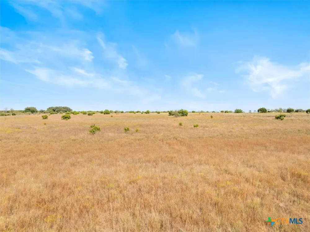 82 Farm Market 221 Hamilton, TX 76531