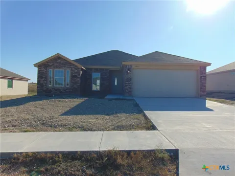 3200 Salt Fork Drive