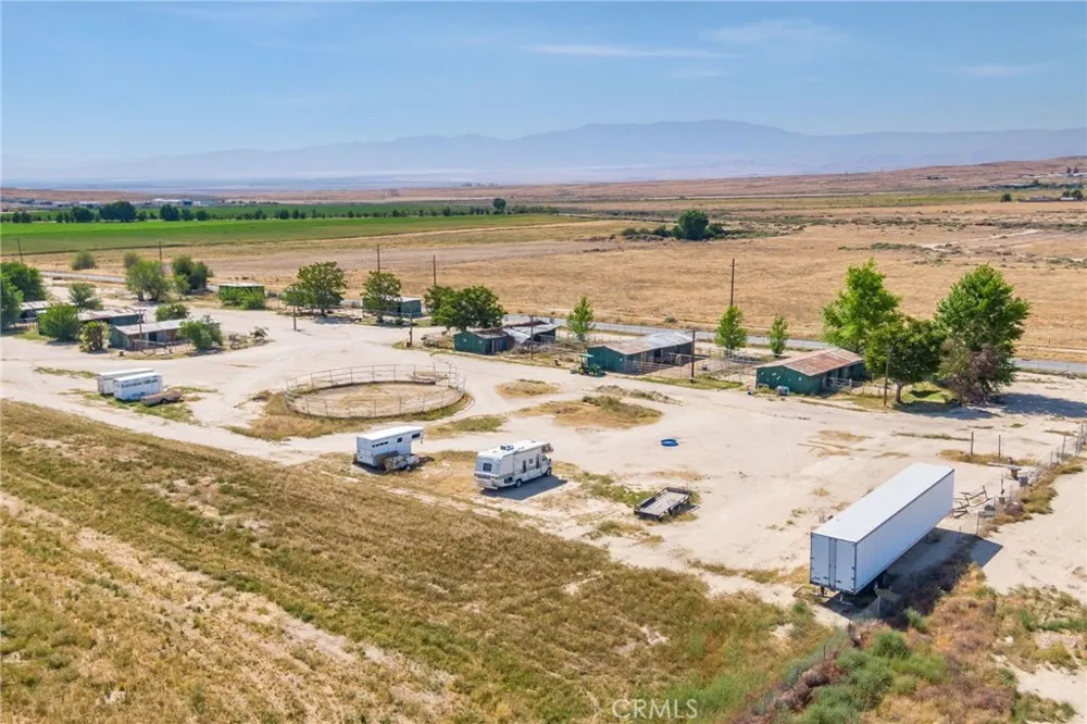 116 Ash Street Taft, CA 93268