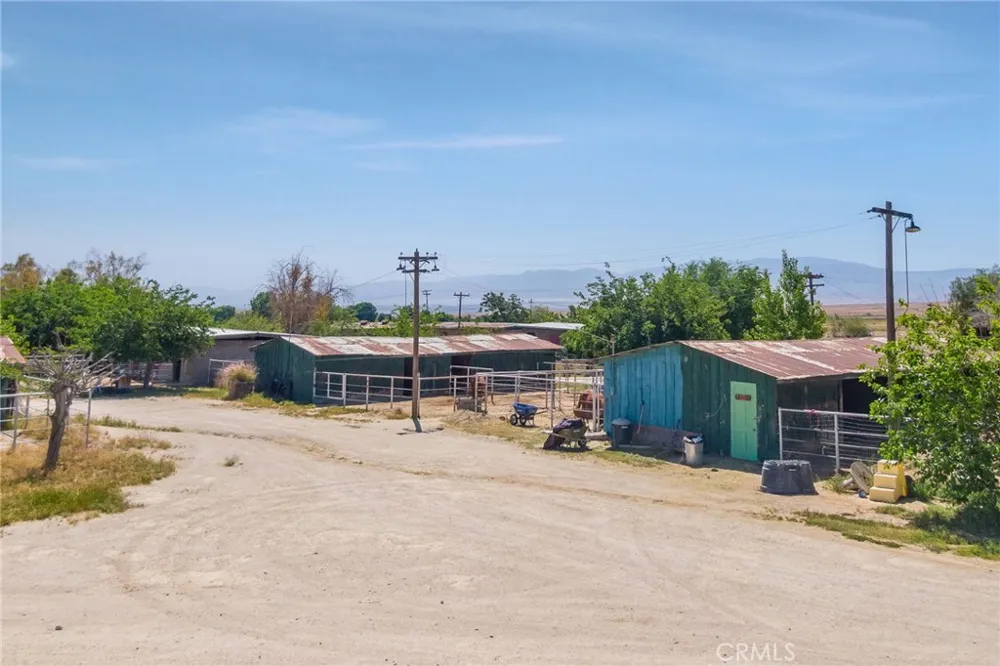 116 Ash Street Taft, CA 93268
