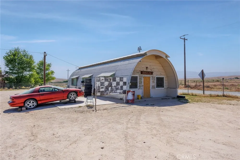 116 Ash Street Taft, CA 93268