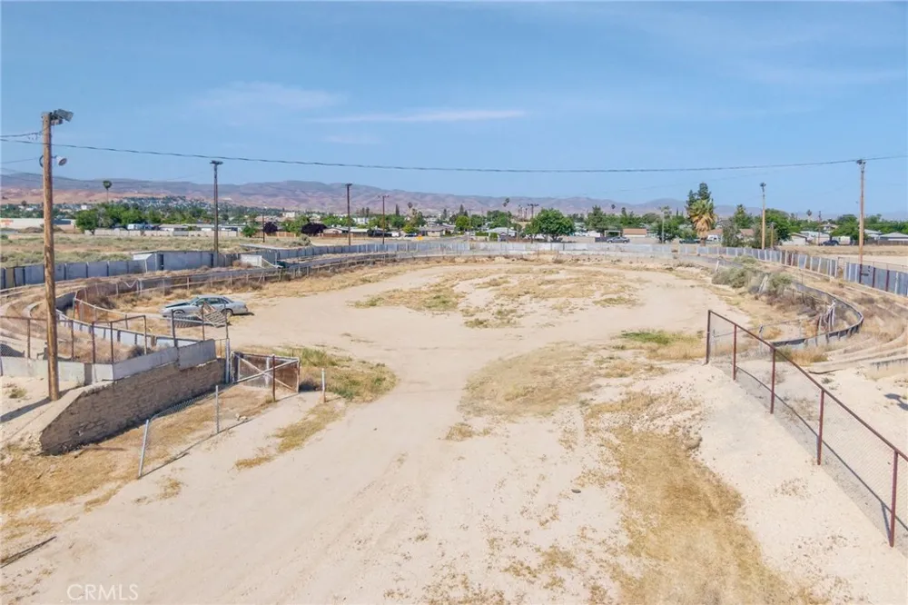 116 Ash Street Taft, CA 93268