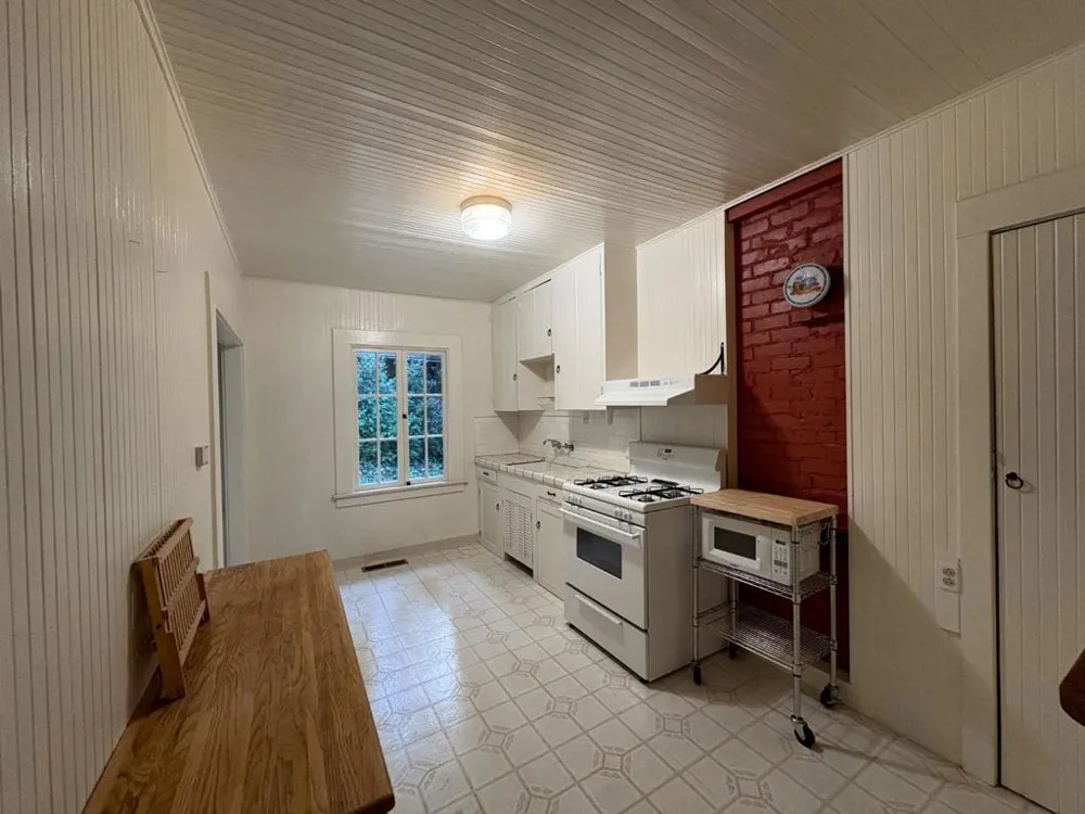 8787 Highway 9 Ben Lomond, CA 95005