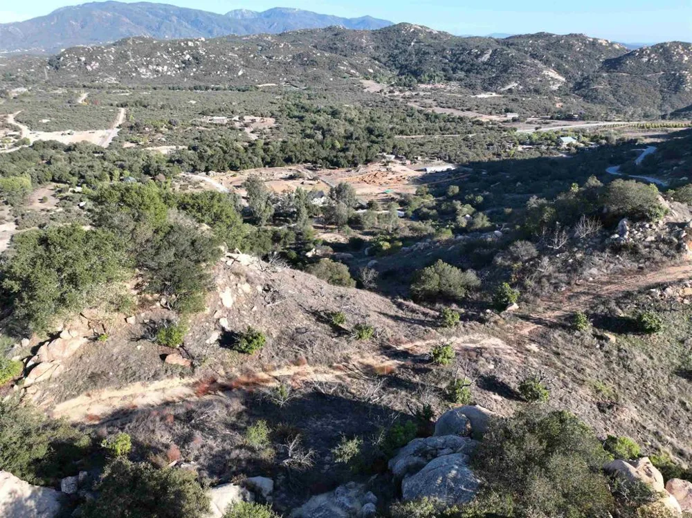 Rainbow Peaks Trail Fallbrook, CA 92028