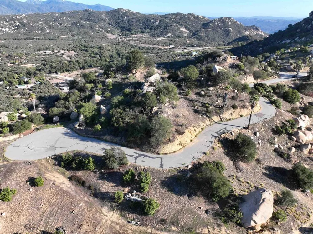 Rainbow Peaks Trail Fallbrook, CA 92028