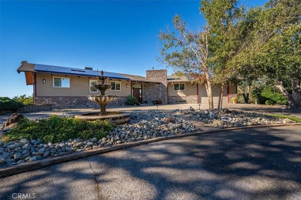 14805 Hilltop Drive Red Bluff, CA 96080