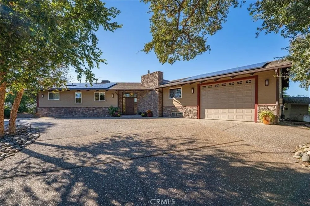 14805 Hilltop Drive Red Bluff, CA 96080