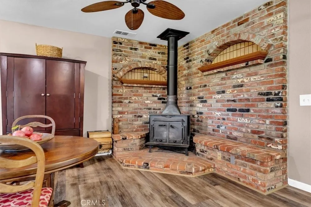 14805 Hilltop Drive Red Bluff, CA 96080