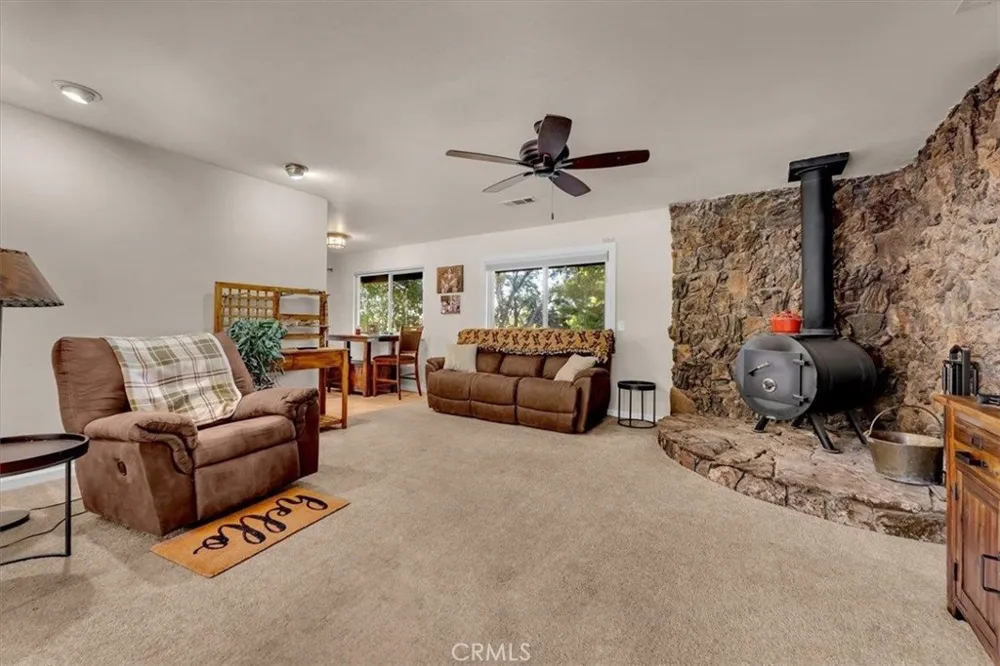 14805 Hilltop Drive Red Bluff, CA 96080