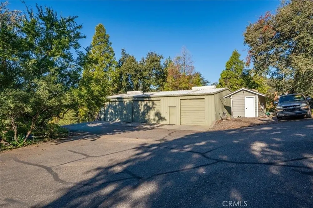 14805 Hilltop Drive Red Bluff, CA 96080