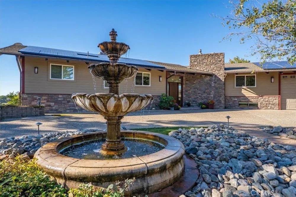14805 Hilltop Drive Red Bluff, CA 96080