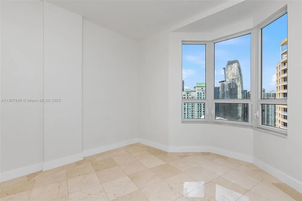 808 Brickell Key Dr #3901 Miami, FL 33131
