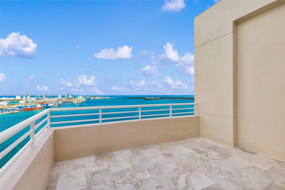 808 Brickell Key Dr #3901 Miami, FL 33131
