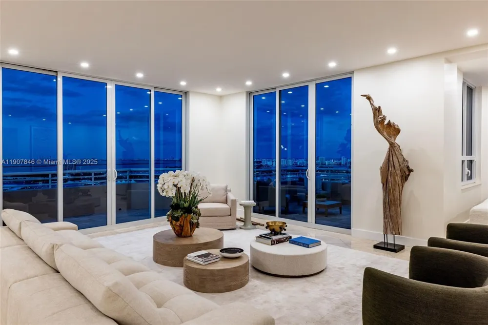 808 Brickell Key Dr #3901 Miami, FL 33131