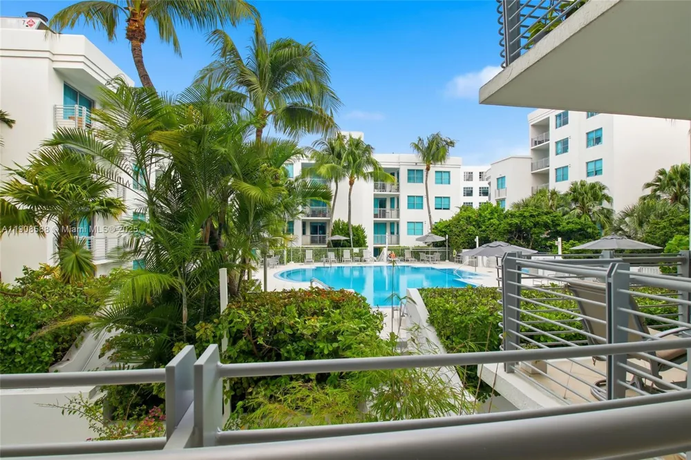 110 Washington Ave #2420 Miami Beach, FL 33139