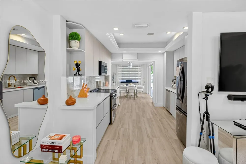 155 NW 124th St North Miami, FL 33168